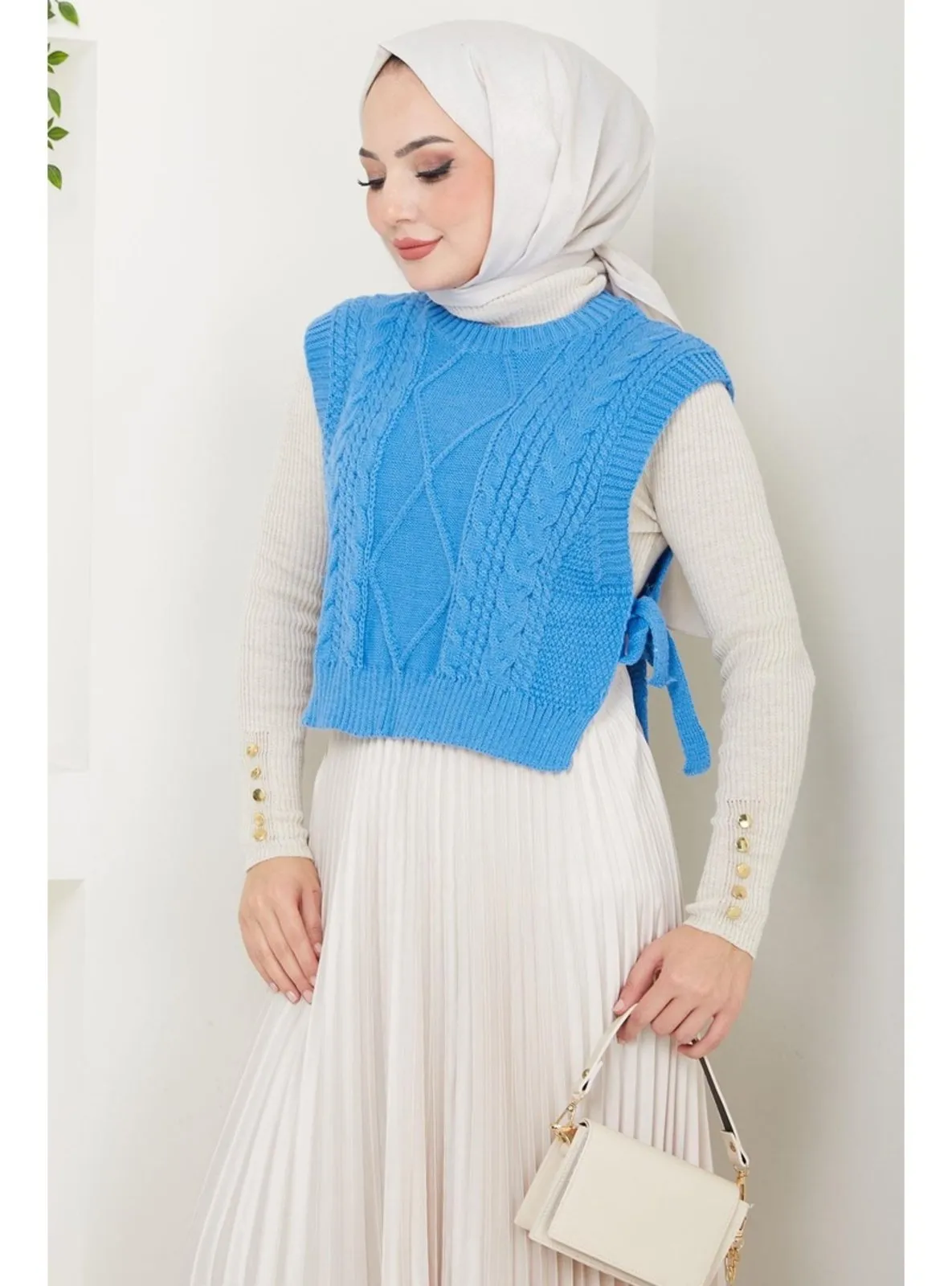 Baby Blue - Knit Cardigan