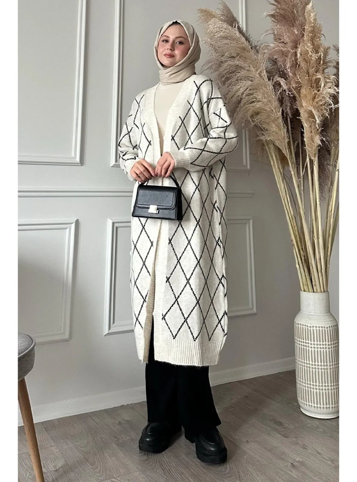 Ecru - Knit Cardigan