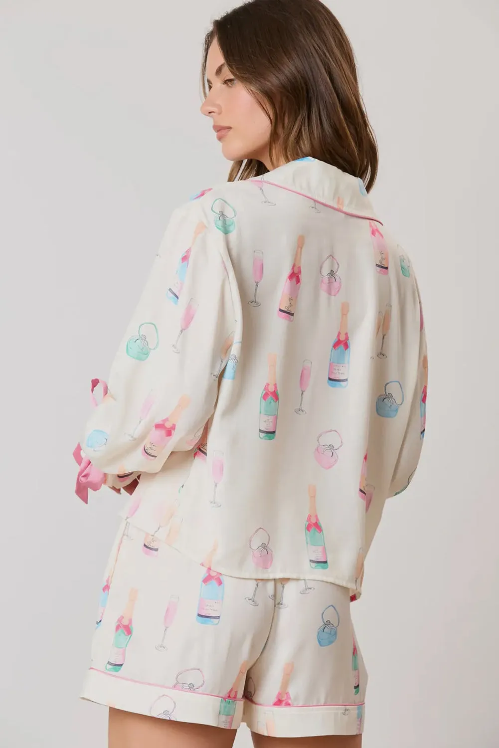 Ensemble pyjama deux pièces blanc à imprimé verre à vin et nud papillon de Nol